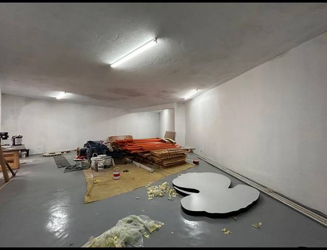 INDUSTRIAL PROPERTY TO RENT IN HALFWAY GARDENS